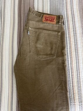 Levi's Khaki Tan Corduroy Pants